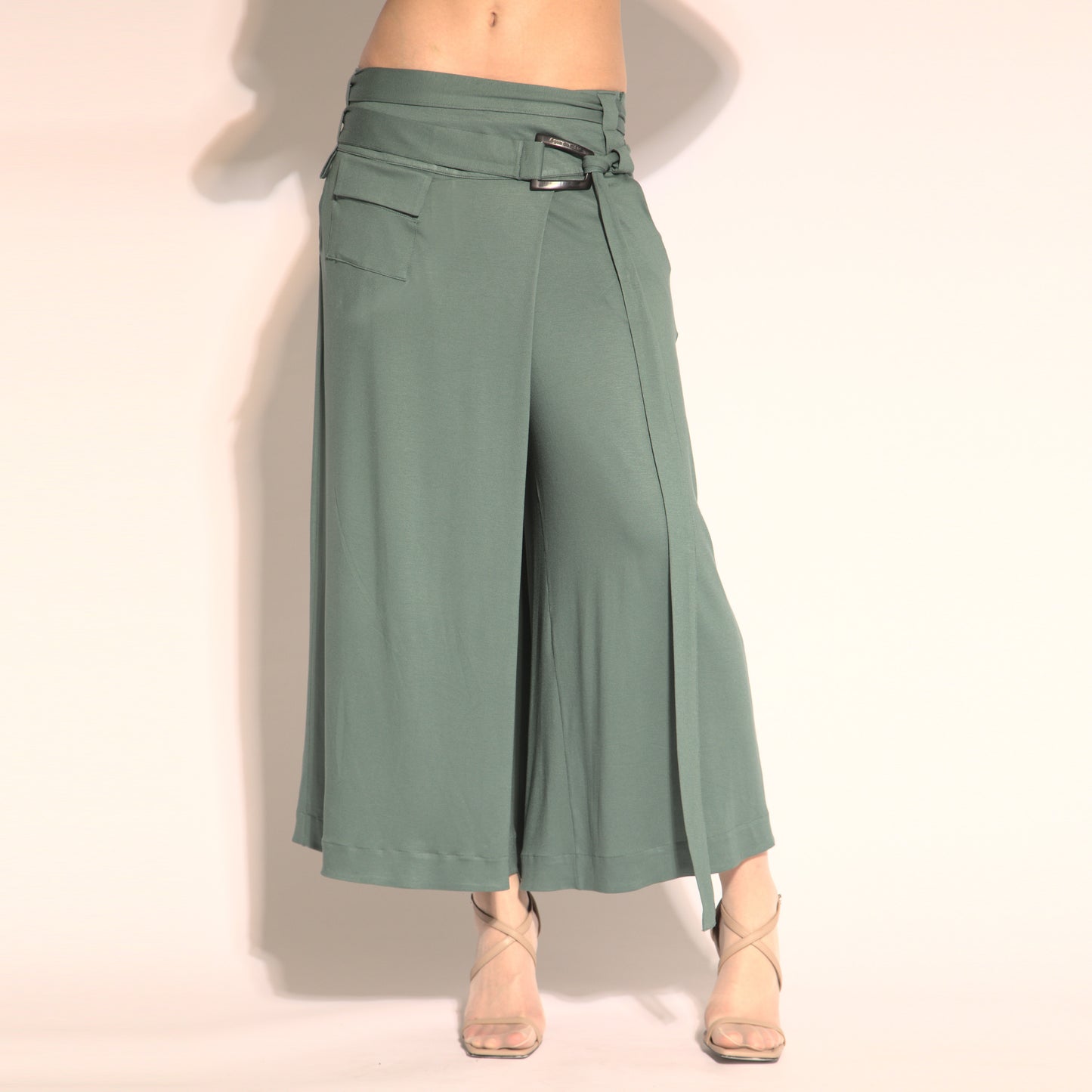 Aurora - Skirt-pants with with belt and buckle