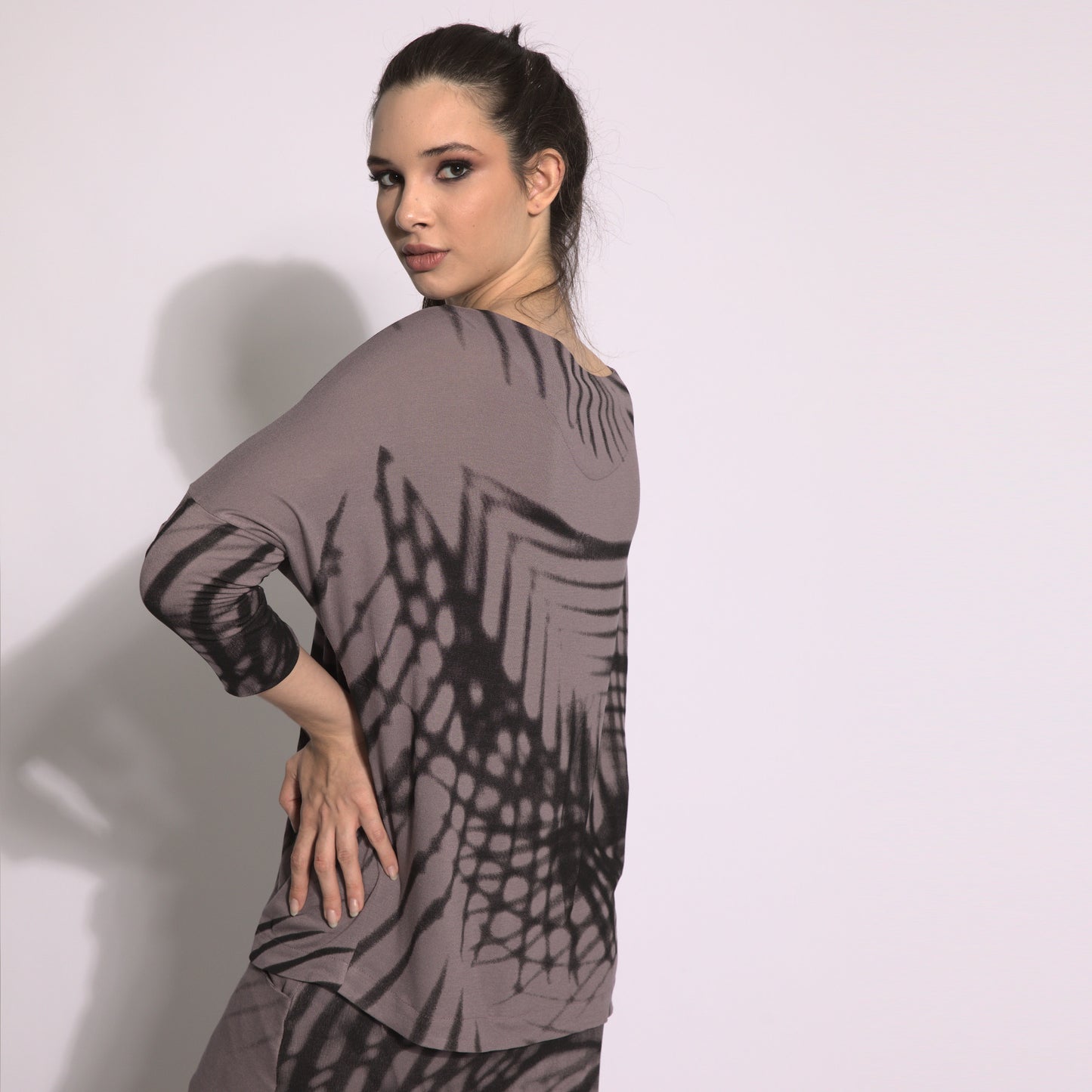 Foliage - Blouse with leaves print