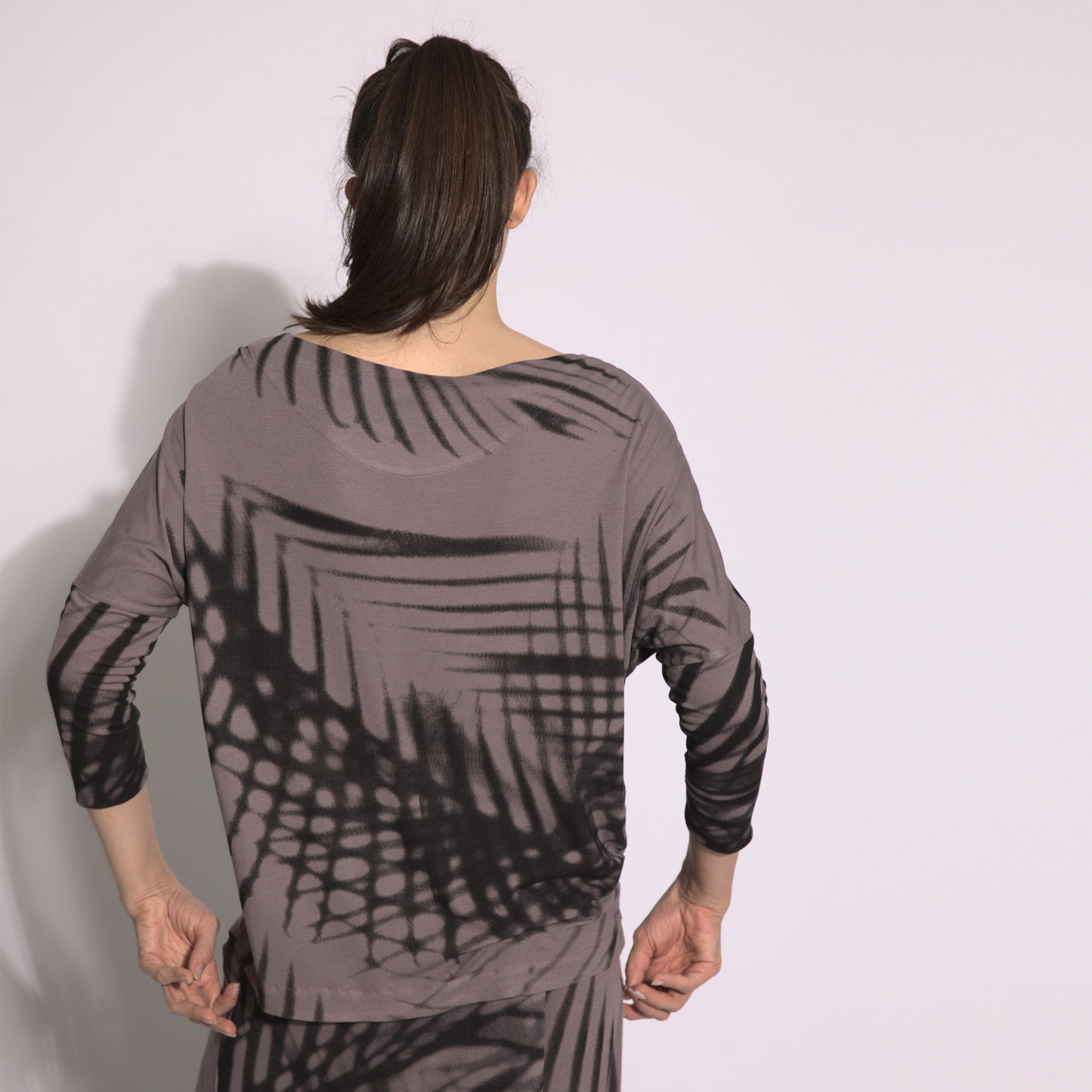 Foliage - Blouse with leaves print