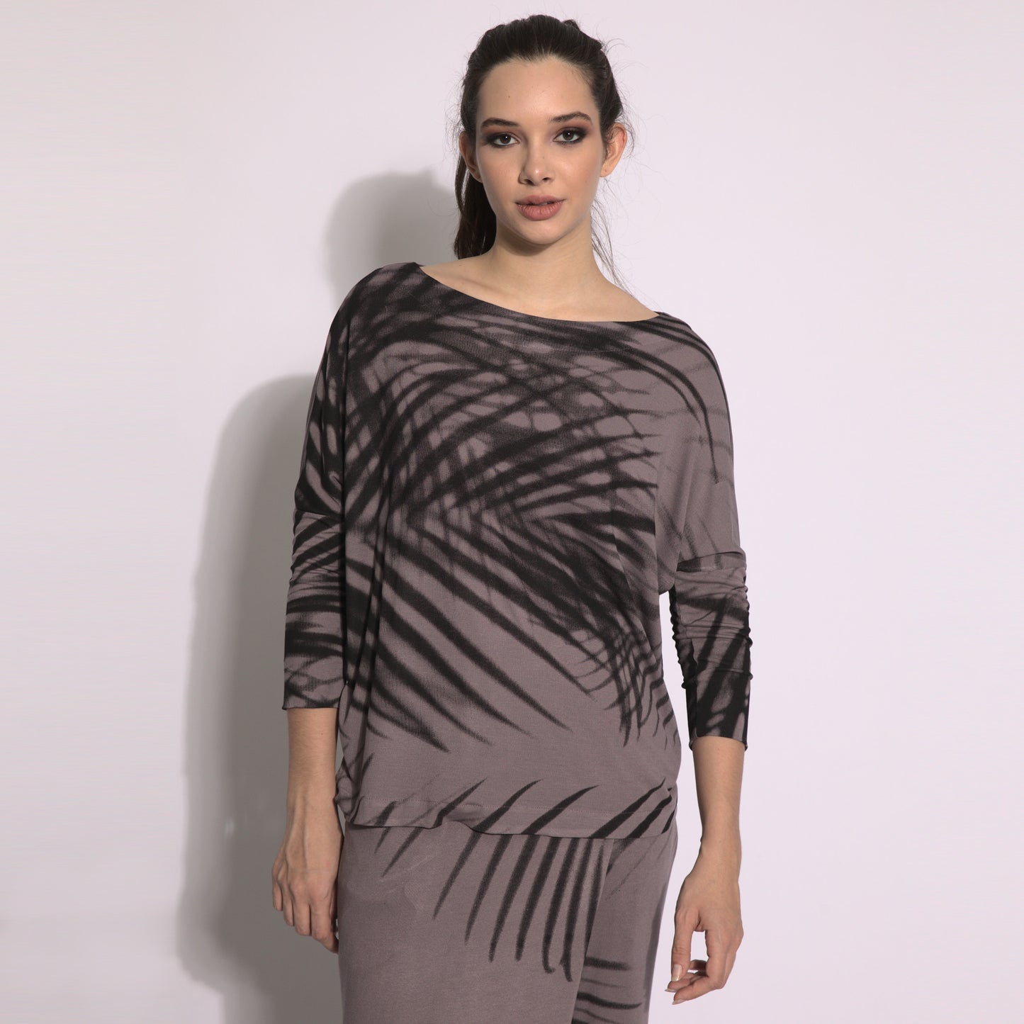 Foliage - Blouse with leaves print