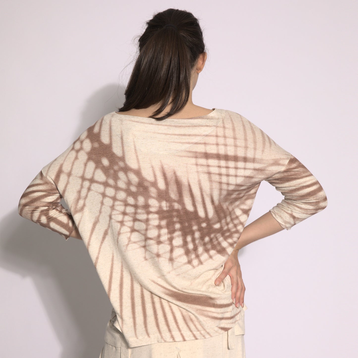 Foliage - Blouse with leaves print