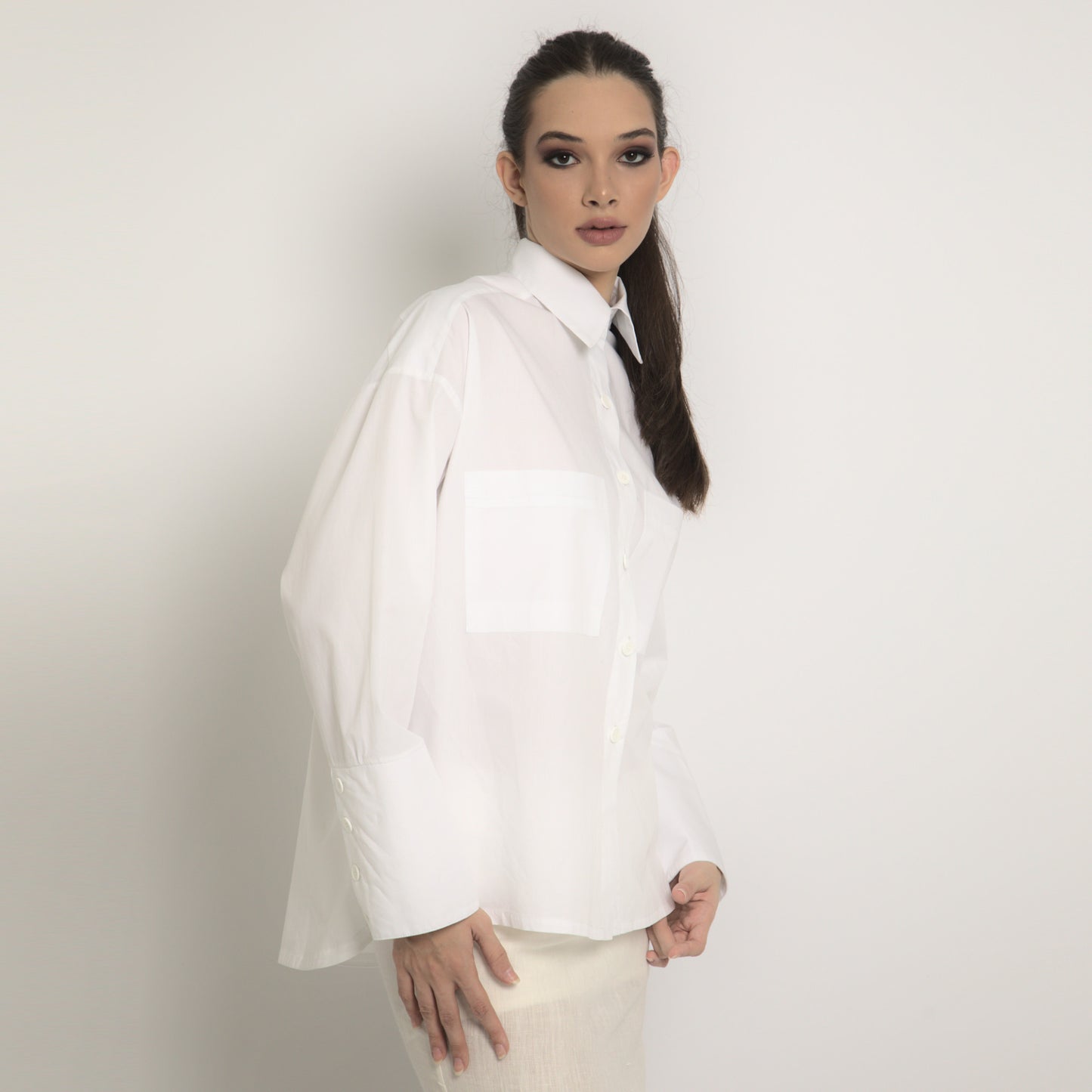 Bhumi - Tricoline shirt (female oversized)