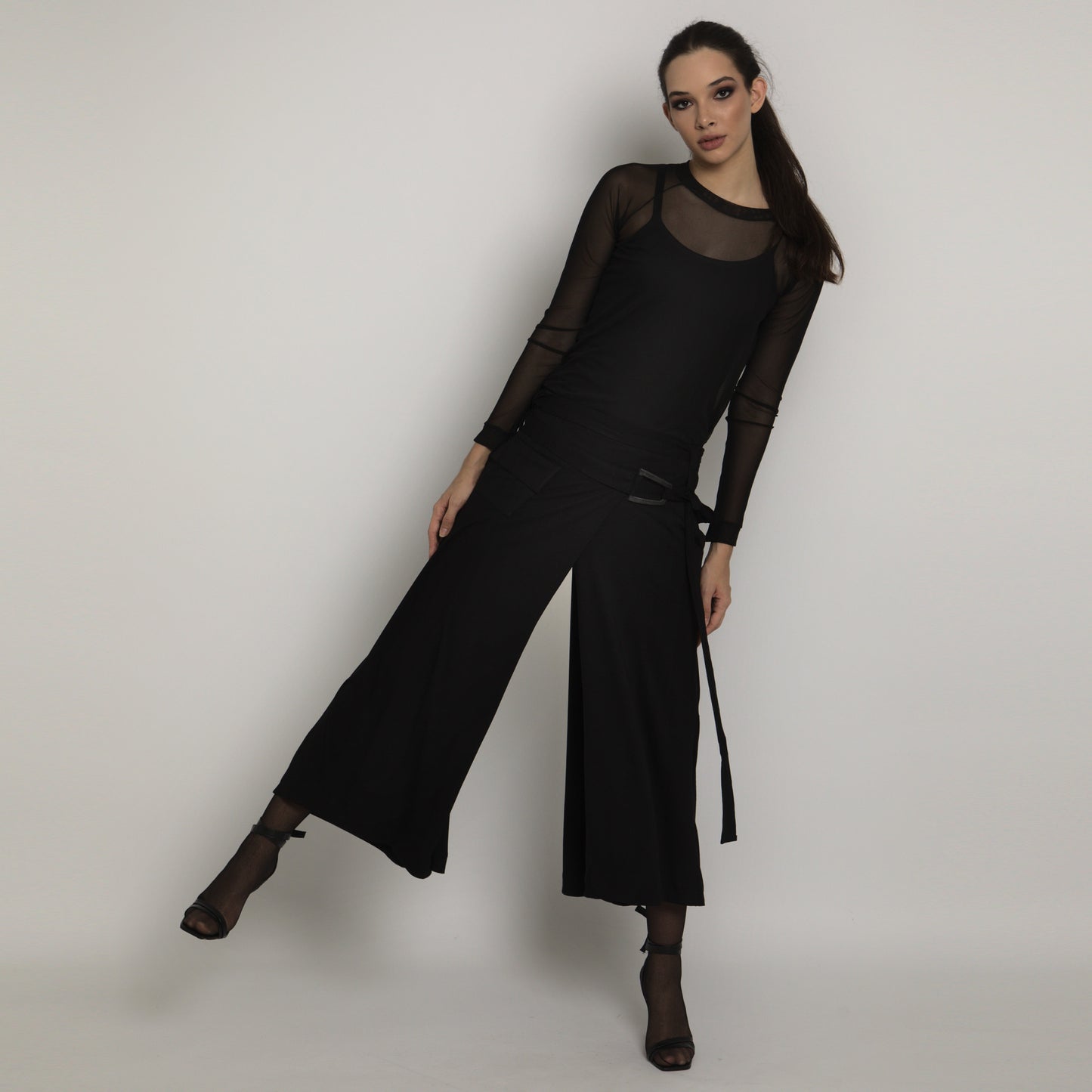 Long sleeve "second skin" top