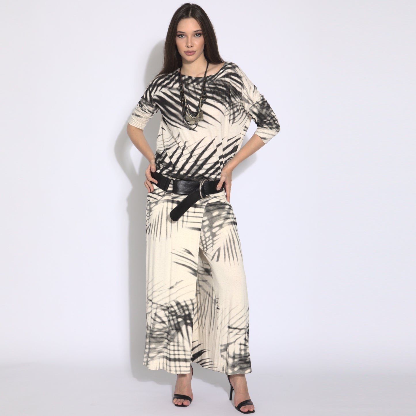 Foliage - Blouse with leaves print