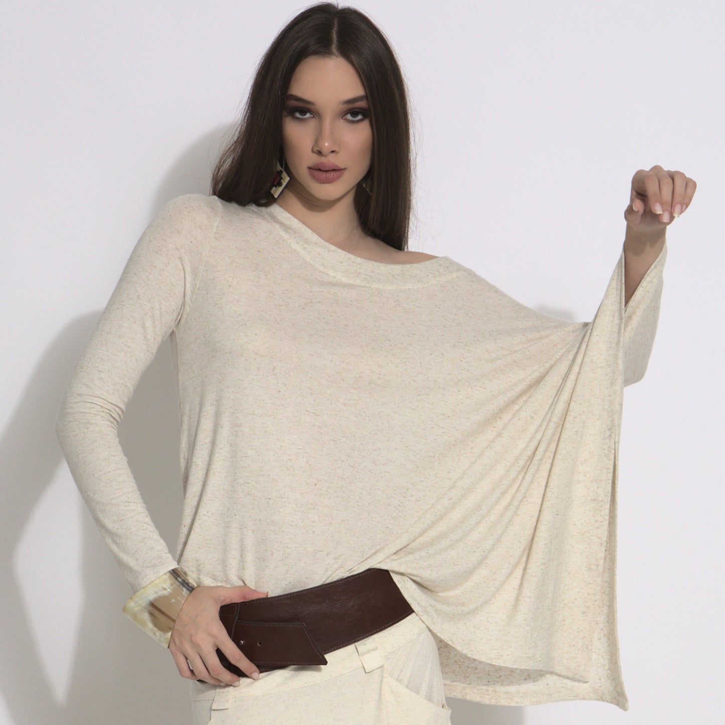 Naomi - Asymmetrical blouse