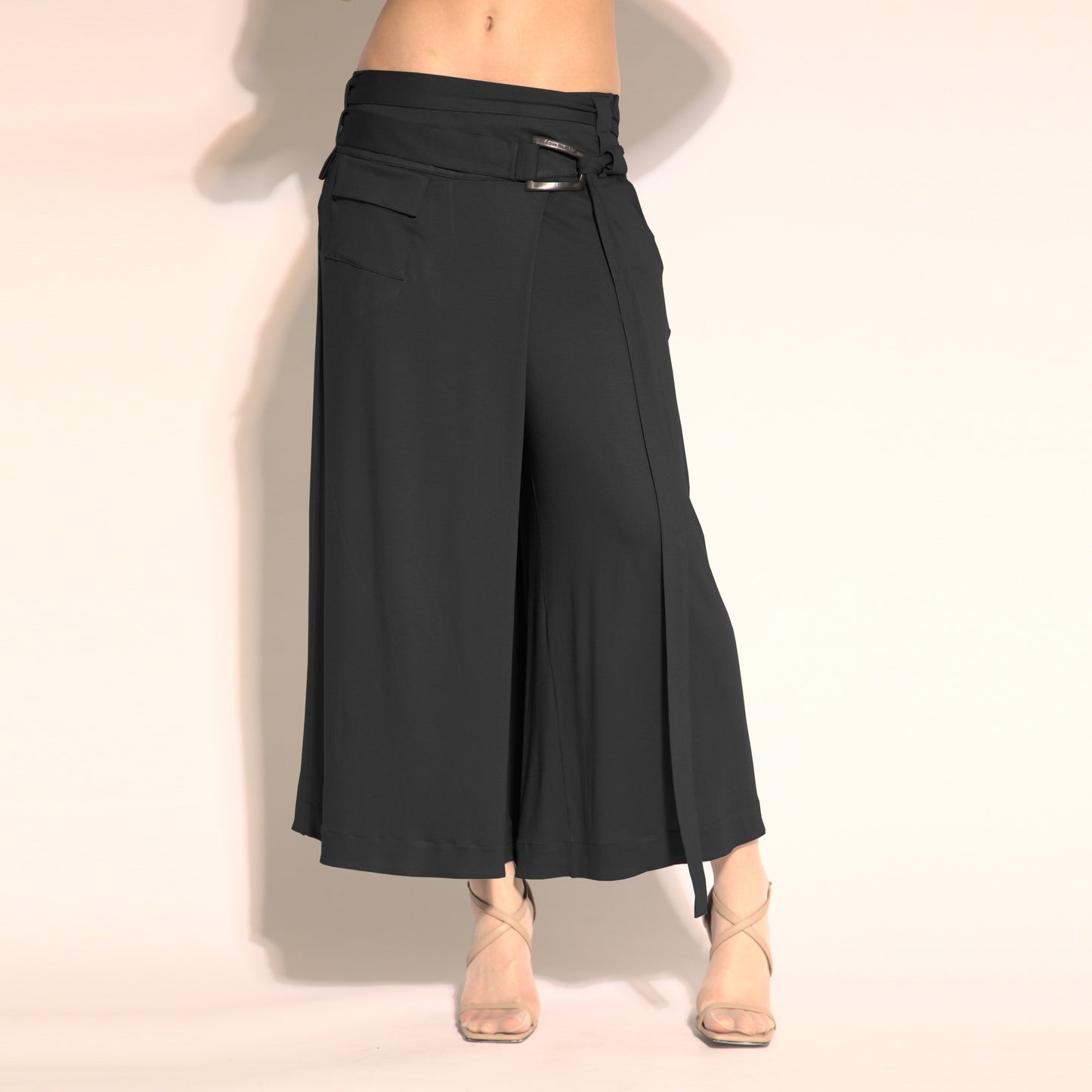Aurora - Skirt-pants with with belt and buckle