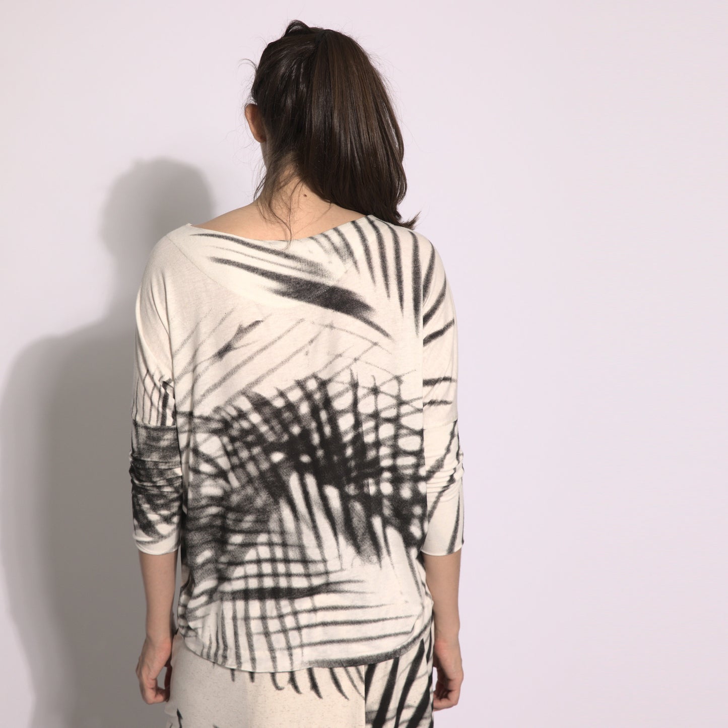 Foliage - Blouse with leaves print