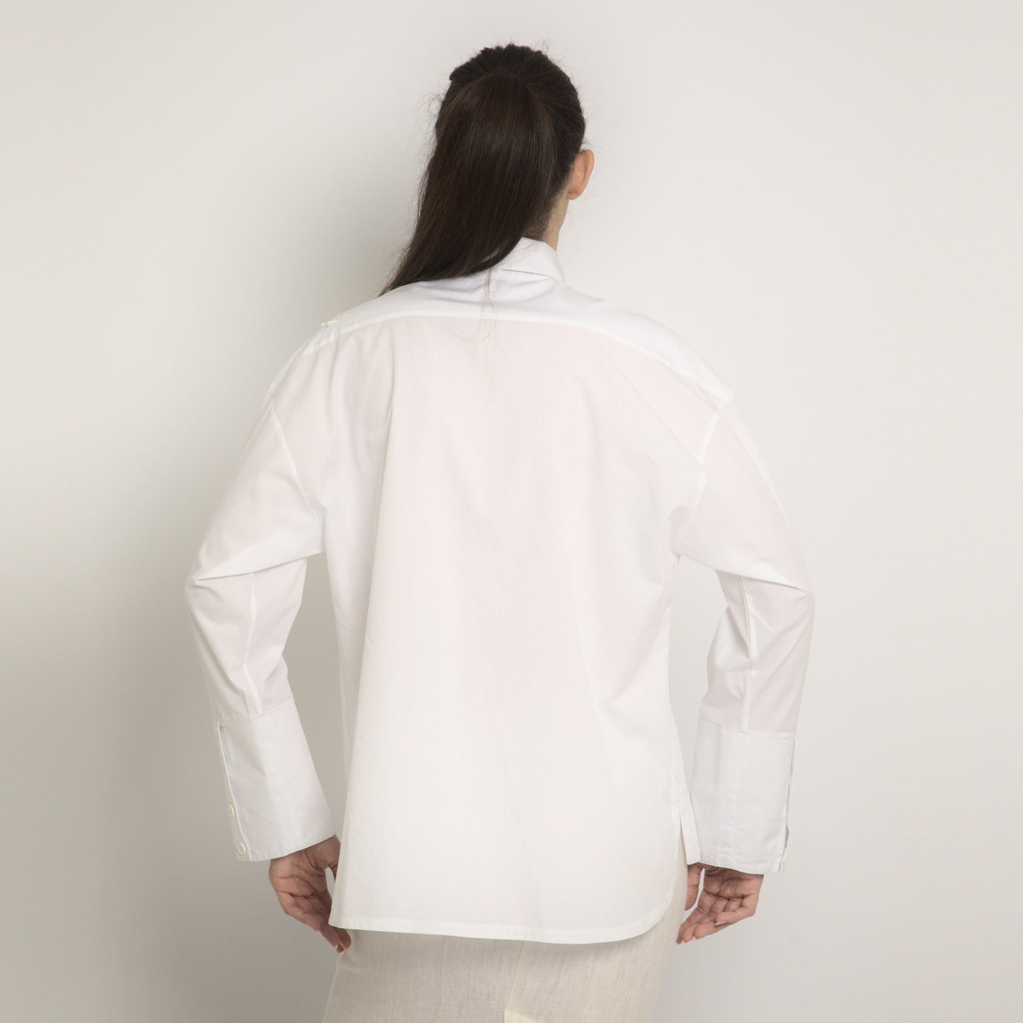 Bhumi - Tricoline shirt (female oversized)