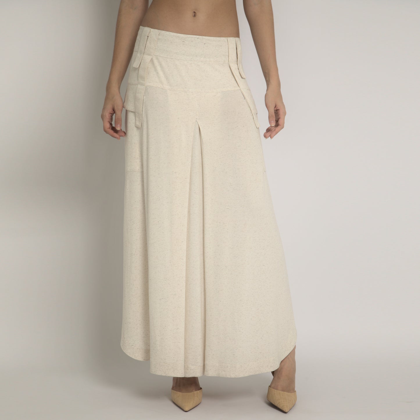 Luna - maxi skirt with side slits and cargo pockets